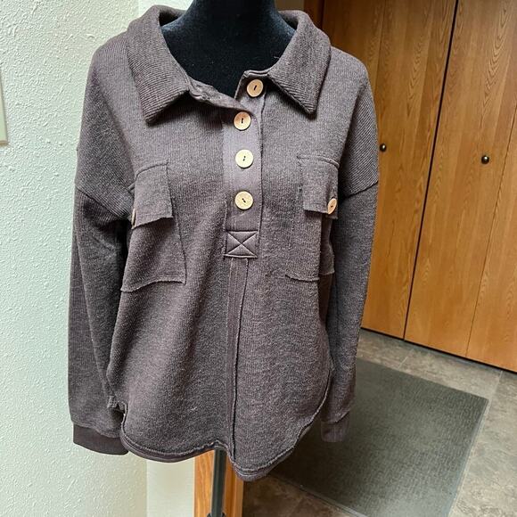NEW IN women’s size S quarter button knit top, long sleeve, brown - Picture 2 of 5
